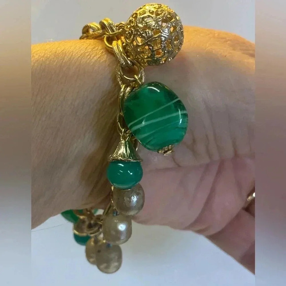 6.5" BRACELET-SUPER FUN AND CUTE! - Picture 7 of 8